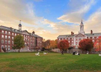 Ngôi trường danh giá và nổi tiếng nước Mỹ