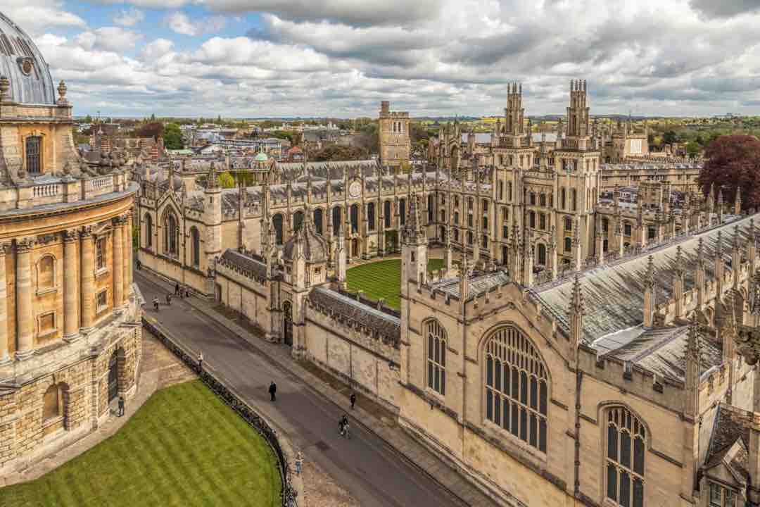 Những điểm nổi bật về đại học Oxford