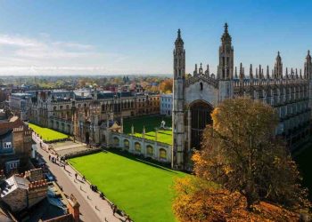 Môi trường học tập hàng đầu tại nước Anh