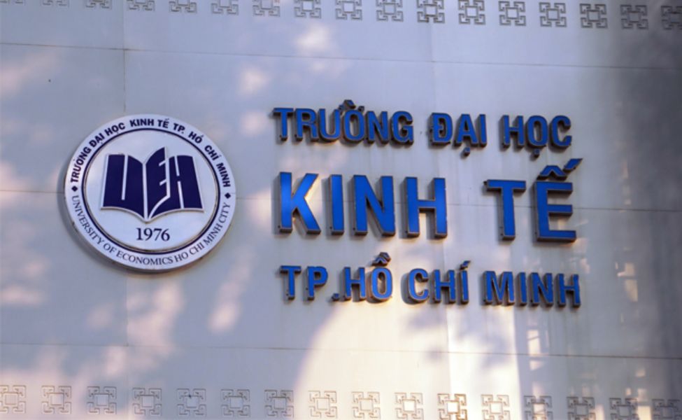 UEH - Nơi đào tạo ngành quản trị kinh doanh hàng đầu