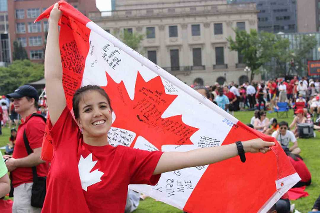 Du học Canada vừa học vừa làm thêm